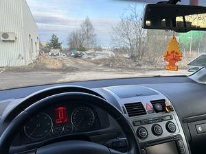Продажа автомобилей (10 фото из 10)