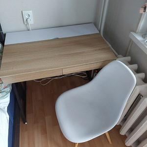 Müüa laud ja tool (1 foto / 2)