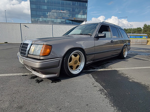 Mercedes Benz 300td (3 foto / 4)
