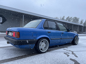 BMW 320i m52b25 (4 foto / 7)