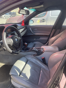 BMW 330d M-Pakett tagavedu manuaal (6 foto / 6)