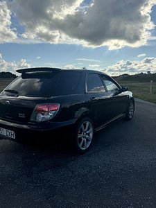 Subaru impreza wrx (3 фото из 10)