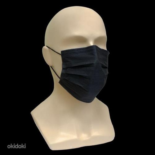 Медицинские маски (фото #1)