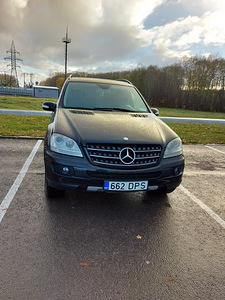 Mercedes (2 foto / 8)
