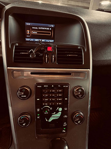Volvo (7 foto / 8)