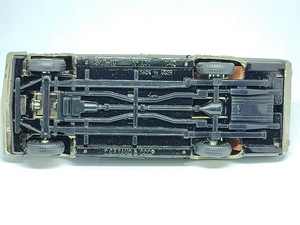Mudelauto ZIL 117. A31. USSR 1983. 1:43 (8 foto / 8)