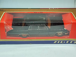 Mudelauto ZIL 117. A31. USSR. 1984a. 1:43 (1 foto / 8)