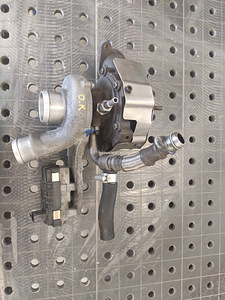 Turbo Audi A8 D3 4.2TDI 240kw 765312 05714 (4 foto / 8)
