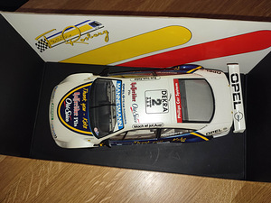 Opel Calibra DTM Team Keke Rosberg. 1:18. Minichamps (5 foto / 5)