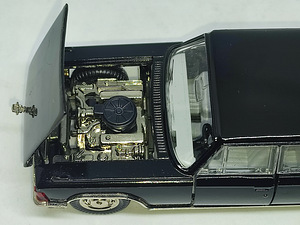 Mudelauto ZIL 117. USSR. 1989a. 1:43 (4 foto / 10)