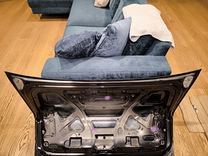 Audi S8 D3 voolundiga tagaluuk (4 foto / 4)
