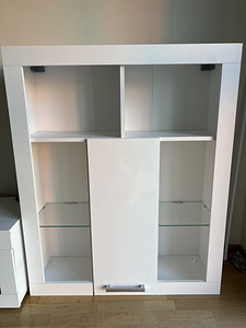 Vitriinkapp LED-valgustusega (1 foto / 6)