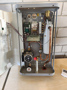 Elektriline katel Kospel EKCO.L1 12 kW — nagu uus (2 foto / 3)