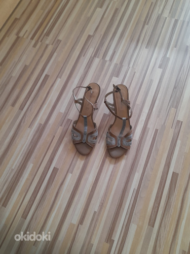 Tamaris kingad 39 / 25 cm /