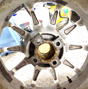R16x7 veljed (2 foto / 2)