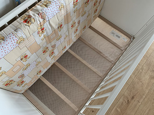 Ikea beebivoodi & madrats (Aatriumist) (5 foto / 6)