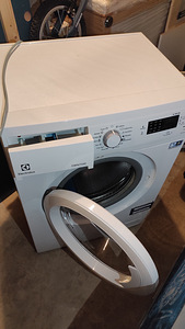 Electrolux pesumasin (1 foto / 3)