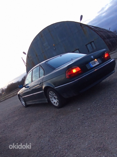 BMW e38 (фото #3)