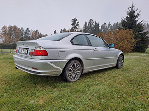 BMW 318 ci (4 foto / 6)