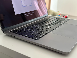 Apple Macbook Pro M1 512GB/8GB (13-tolline, 2021) (2 foto / 7)