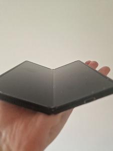 Samsung Galaxy Z Fold 3 5G 256GB (Varuosadeks) + Stiilus (2 foto / 5)
