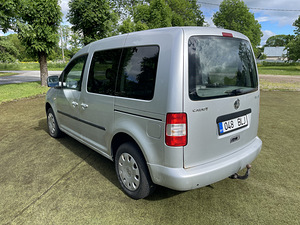 Volkswagen Caddy Combo/Family 1.9 TDI 77kW (3 foto / 12)