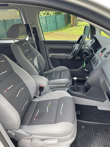 Volkswagen Caddy Combo/Family 1.9 TDI 77kW (9 foto / 12)