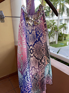 Uus Guess by Marciano kleit xs (3 foto / 3)