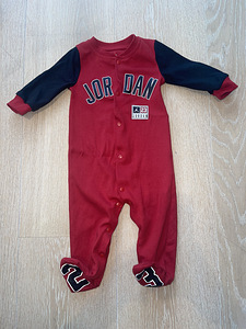 Jordan beebi onesie 3-6 kuud (1 foto / 1)