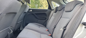 Ford Focus (10 фото из 15)