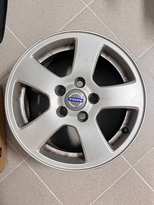 Volvo veljed R15 (2 foto / 4)