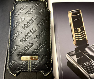 Vertu Ascent Monza Limited Edition (10 фото из 10)
