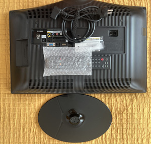 Samsung TV LE22B350F2W…. (6 foto / 7)