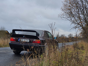 BMW E36 316i (2 фото из 10)