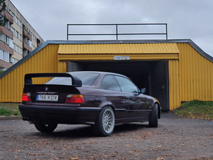 BMW E36 316i (6 фото из 10)