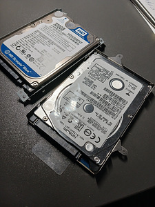 Два жестких диска 320 GB