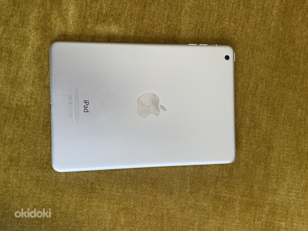 Apple iPad mini 1 — 16 ГБ, белый (фото #3)