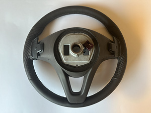 Rool Mercedes-Benz GLE W166, uus (4 foto / 7)