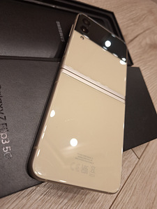 Samsung Galaxy Z Flip 3 128Gb Cream (2 foto / 2)
