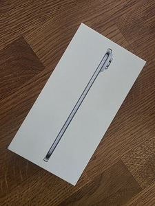 UUS iPhone Air 256GB Sky Blue, garantii 2a (1 foto / 2)