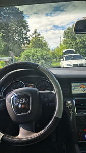 Müüa Audi Q7 (8 foto / 11)