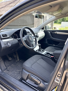 Volkswagen passat 2.0 103kw diisel manuaal 2012 (7 foto / 9)