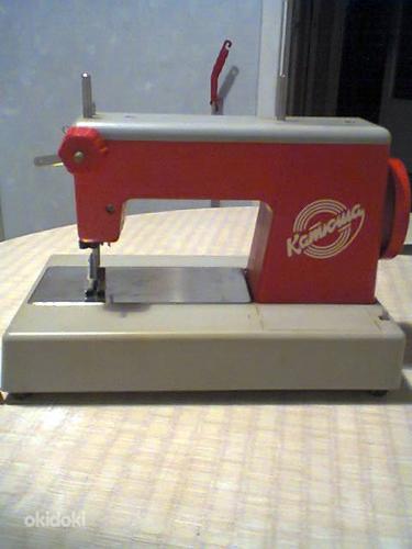 Детская швейная машинка (фото #3)