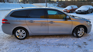 Peugeot 308 1.6 Синий HDI Автомат (5 фото из 15)