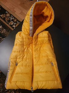 Tüdrukule vest (2 foto / 2)