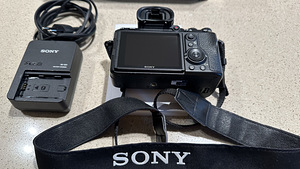 Sony A7R III hübriidkaamera (2 foto / 3)