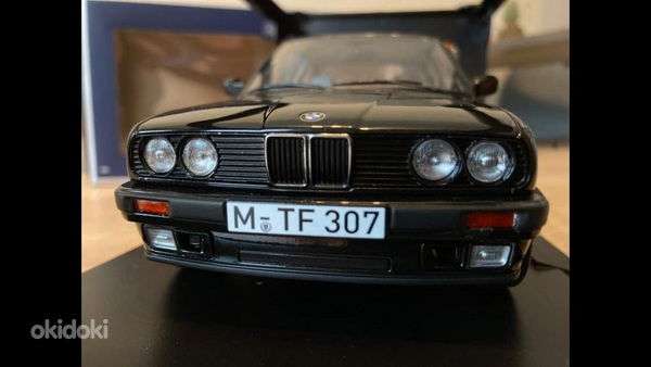 Модель автомобиля купе BMW E30 325I 1:18 (фото #7)