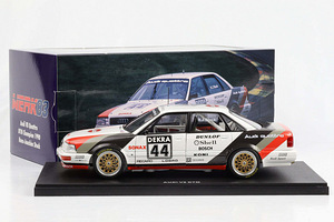 Audi V8 Quattro DTM 1990 1:18 mudelauto (3 foto / 6)