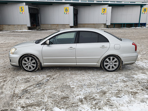 Toyota Avensis 2008 (3 foto / 9)