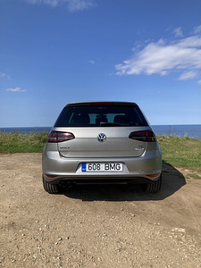 M: Volkswagen Golf 1.4 TSI 90kw. (3 foto / 6)